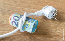ED 03/21 Überhöhte Stromkosten: Strompreise sinken (nicht) (S.27)