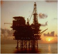 125 731 Plattform im Meer für Förderung von Öl