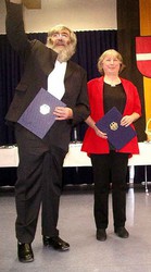 1210 Die Preisträger Ehepaar Michael und Ursula Sladek