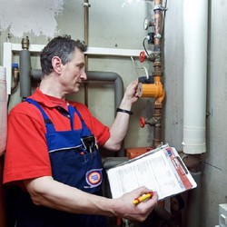 125 Kontrolle Heizung Foto: ZVSHK