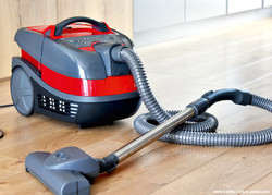 ED 03/18 Staubsauger mit oder ohne Beutel? (S.9)