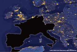 1335 Karte Blackout Europa / Grafik: NASA Earth Observatory, eigene Bearbeitung