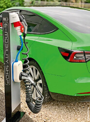 ED 03/19 Elektroauto-Ladelösungen für daheim (S.18/19)