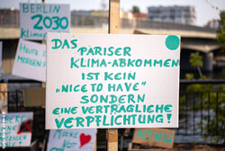 ED 03/20 Die Zivilgesellschaft formiert sich (S.22/25)