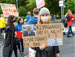 ED 03/20 Die Zivilgesellschaft formiert sich (S.22/25)