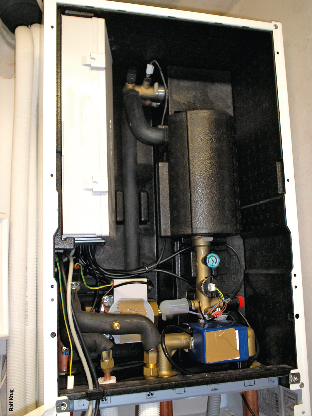 ED 01/2024 Wärmepumpe ergänzt Heizkessel (S.22-24)