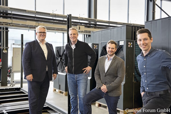 ED 02/2026 Wärme aus dem Container (S.22/23)
